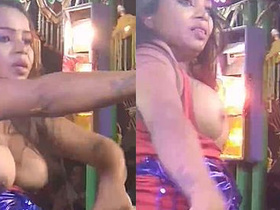 Desi babe with big tits shakes her body in the nude