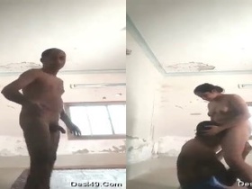 Aunt Chas from Chennai gets naughty in a real sex video