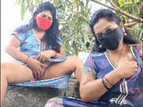 Indian housewives live streaming themselves masturbating