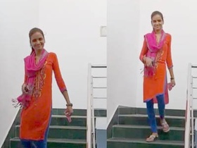 Desi teen gets wild in a hot MMS video