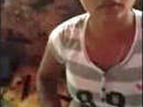 Indian girlfriend removes her top and gets fucked