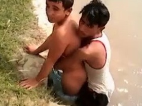 Indian gay couple has wild sex by the riverside