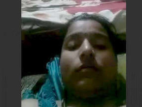 Desi hot telegu bhabhi pleasures herself with her fingers