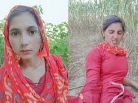 Cute girl gets fucked outdoors by a Pakistani man