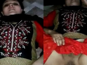 Indian girl masturbates and exposes her body for sex with a man