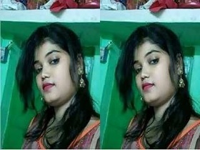 Desi girl gets fucked by hubby in village