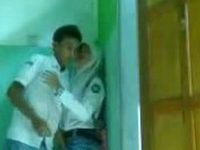 College Muslim girl indulges in a secret affair with her lover