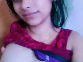 Cute Indian girl bares it all in explicit video