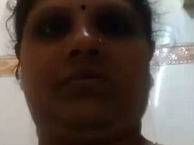 Desi's aunt strips down in front of her
