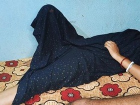 Cheating wife gets fucked by her country boyfriend