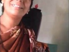 Desi Aunty from Village Shows Off Her Big Boobs