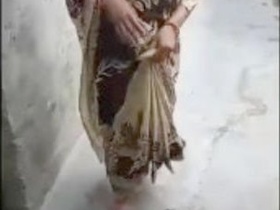 Indian couple engages in fast and furious sex in village setting