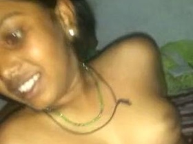 Desi pussies and nude clips in Hindi: Muzaffarpur hospital girl's sex video