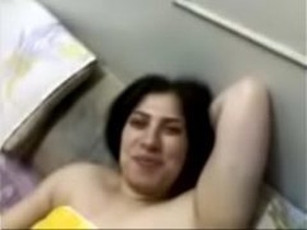 Indian couple enjoys steamy sex in HD video
