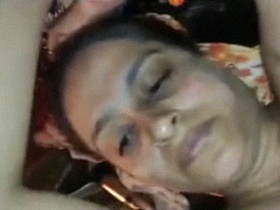 Shaved pussy Indian couple enjoys hardcore sex on camera