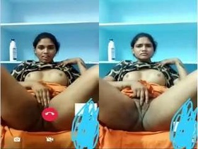 Exclusive video of a horny Indian girl masturbating on video call