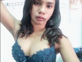Cute Indian girl with a nice pussy