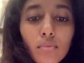 Indian girl takes nude selfies and shows her hot body in a video