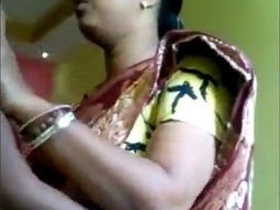 Indian bhabhi cheats on husband with neighbor in saree