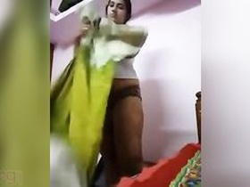 Tam's naked selfie video goes viral