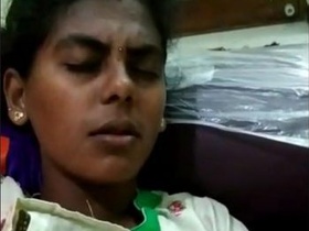 Bhabi's boyfriend indulges in her pussy licking and fingering