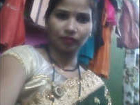 New MMS video of Indian Bhabhi giving a blowjob