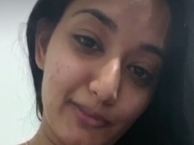 Pakistani woman Qudi's nude video and selfies