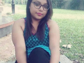 Cute desi girl and her boyfriend in a steamy video
