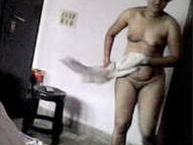 Indian lovers indulge in passionate fucking and blowjob