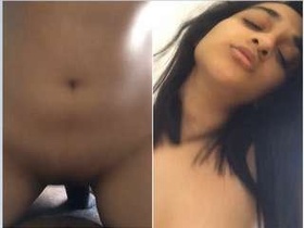 Indian babe gives a hot blowjob and gets fucked hard