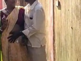 Desi couple's steamy outdoor romance