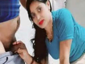 Live streaming of a curvy Punjabi aunty getting fucked hard