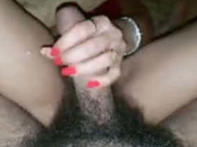 Desi hot bhabi's frustrated attempt at riding