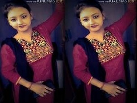 College girl gets naughty with her boyfriend on video call