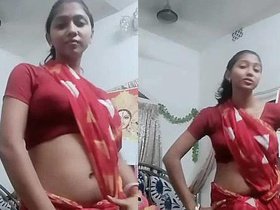 Indian wife Rakhi shows off her belly dancing skills